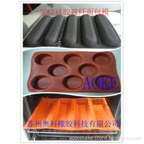 Silicone cake pan